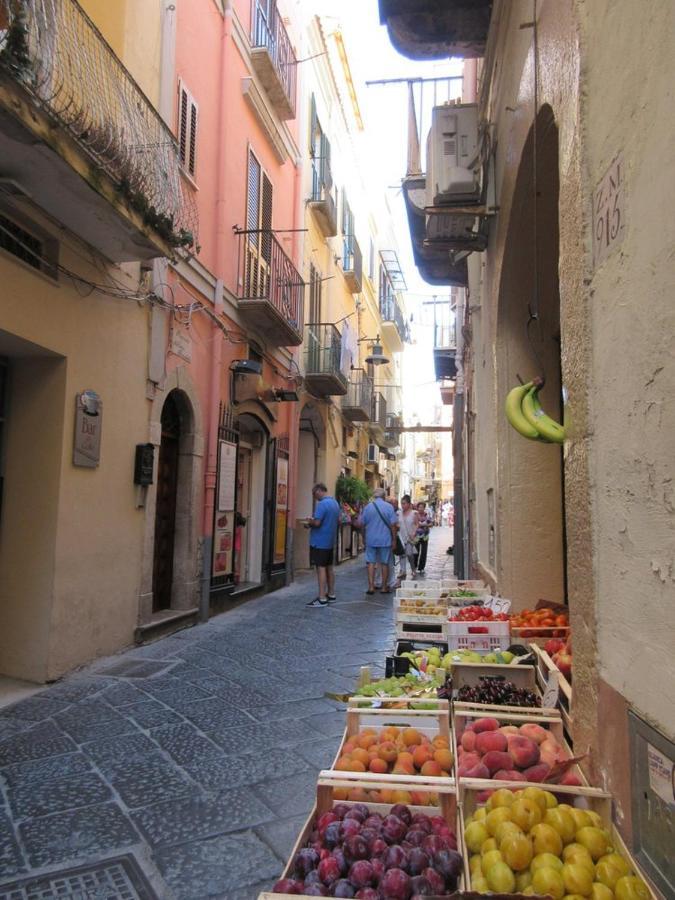 Brezza Di Mare Gaeta B&B Eksteriør bilde